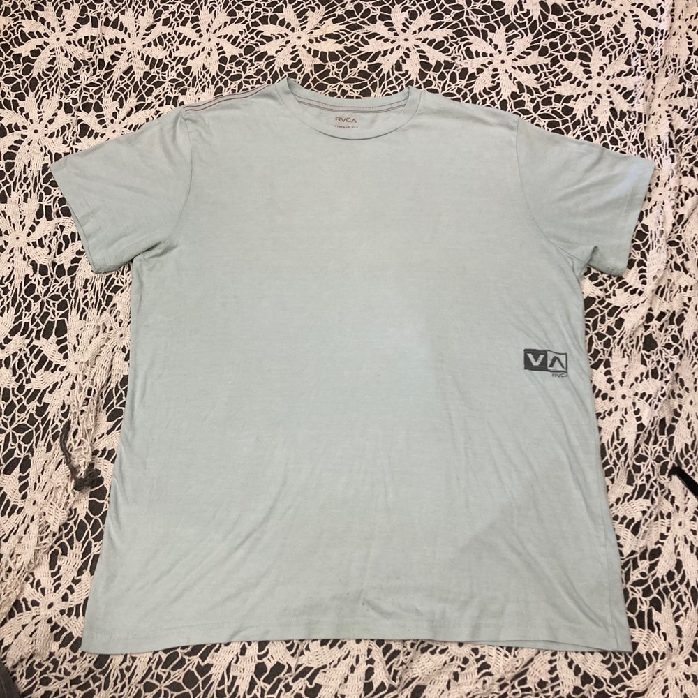 RVCA Vintage Dye T-Shirt Mens XL Light Blue VA Logo Graphic Short Sleeve Tee